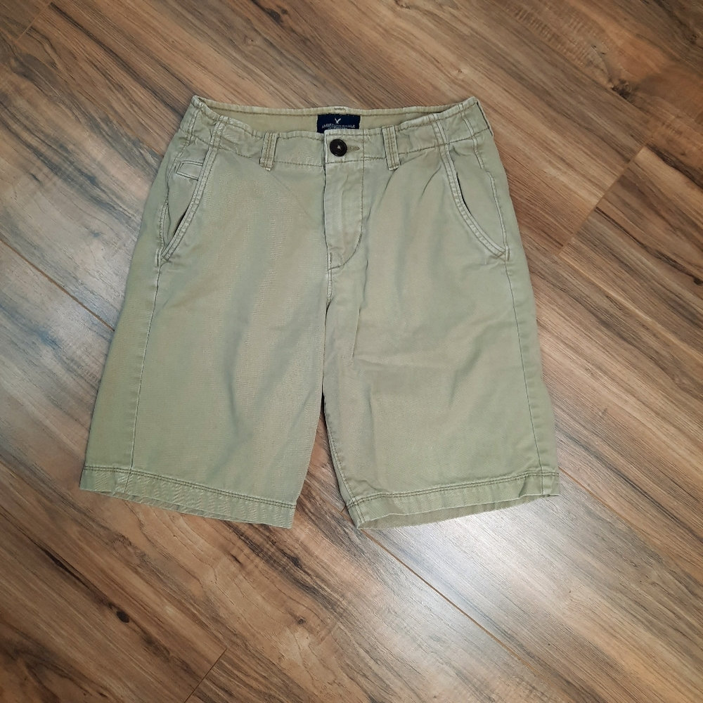 American Eagle Flat Front Khaki Tan Shorts Size 26